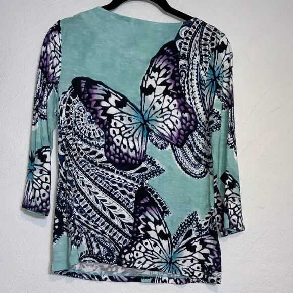 Chico’s Butterfly Top Small (0) - Picture 2 of 3
